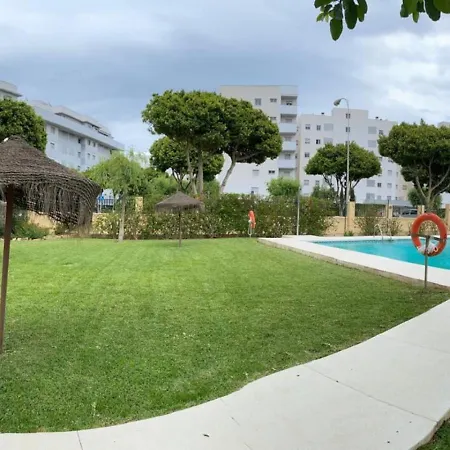 Cozy Close Shopping Centre And * Fuengirola