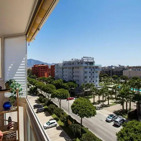 Cozy Close Shopping Centre And * Fuengirola