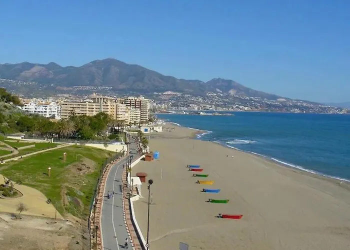 Apartment Cozy Close Shopping Centre And *