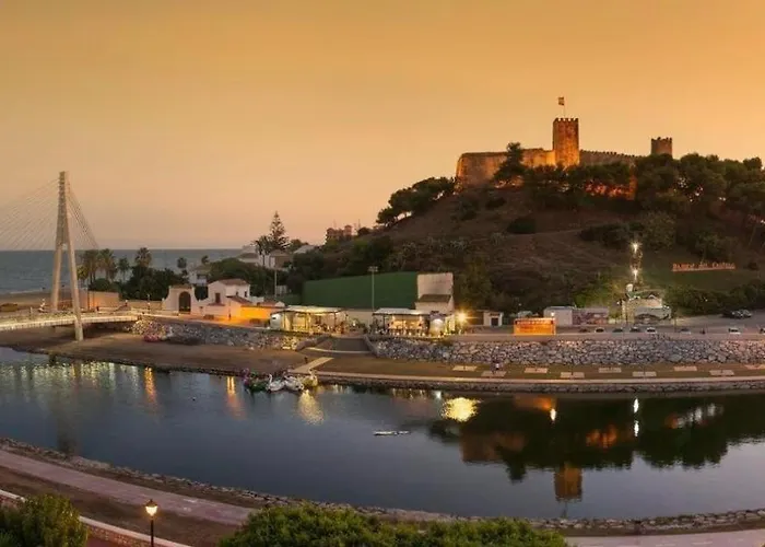 Cozy Close Shopping Centre And Fuengirola